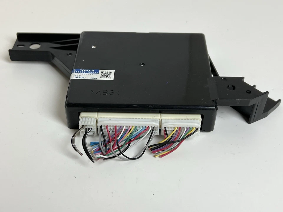 2012 TOYOTA HIGHLANDER HYBRID TEMPERATURE MODULE COMPUTER 88650-48491 OEM - Image 2 of 4