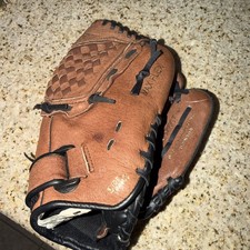 Mizuno Prospect 11  Power Close Max Flex GPP 1100Y1 Baseball Glove RHT