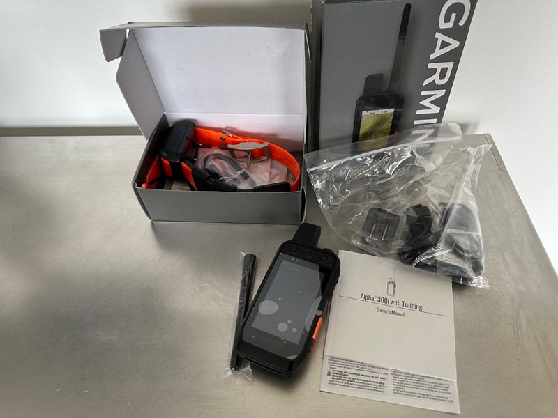 Garmin Alpha 300i GPS Tracking Training Handheld TT25 Dog Collar