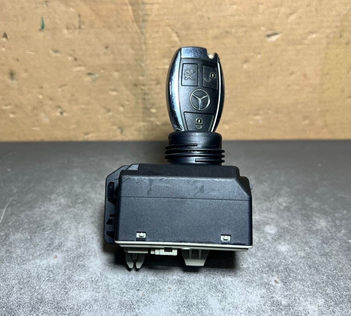 08-14 Mercedes W212 E-Class Ignition Switch Module Unit W/key A212 9055200 OEM