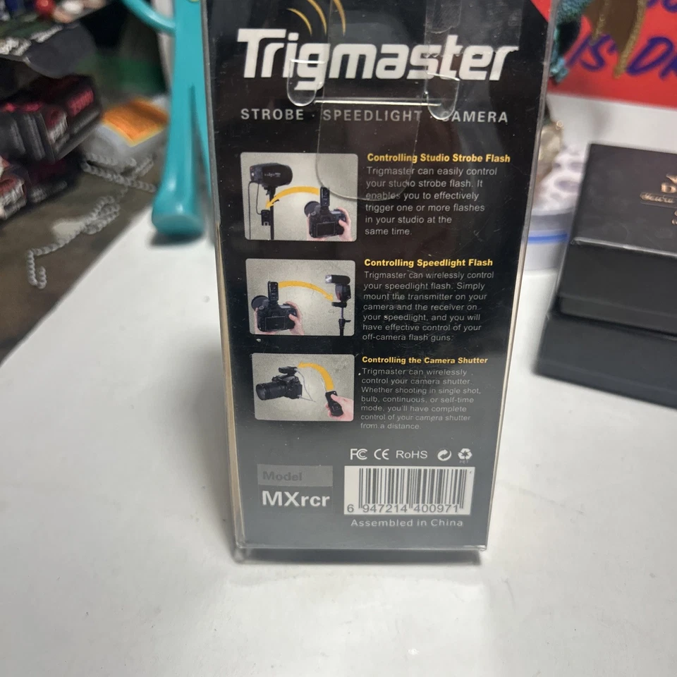 aputure Trigmaster Plus Smart Sensing Transceiver Wireless Remote Control Cannon - Image 3 of 3