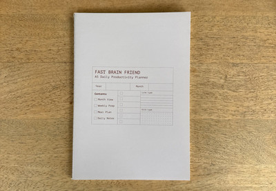 Fast Brain Friend: ADHD A5 Daily Productivity Planner (Undated) Cloudy Day