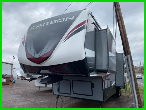 2019 Keystone Carbon 357 Used