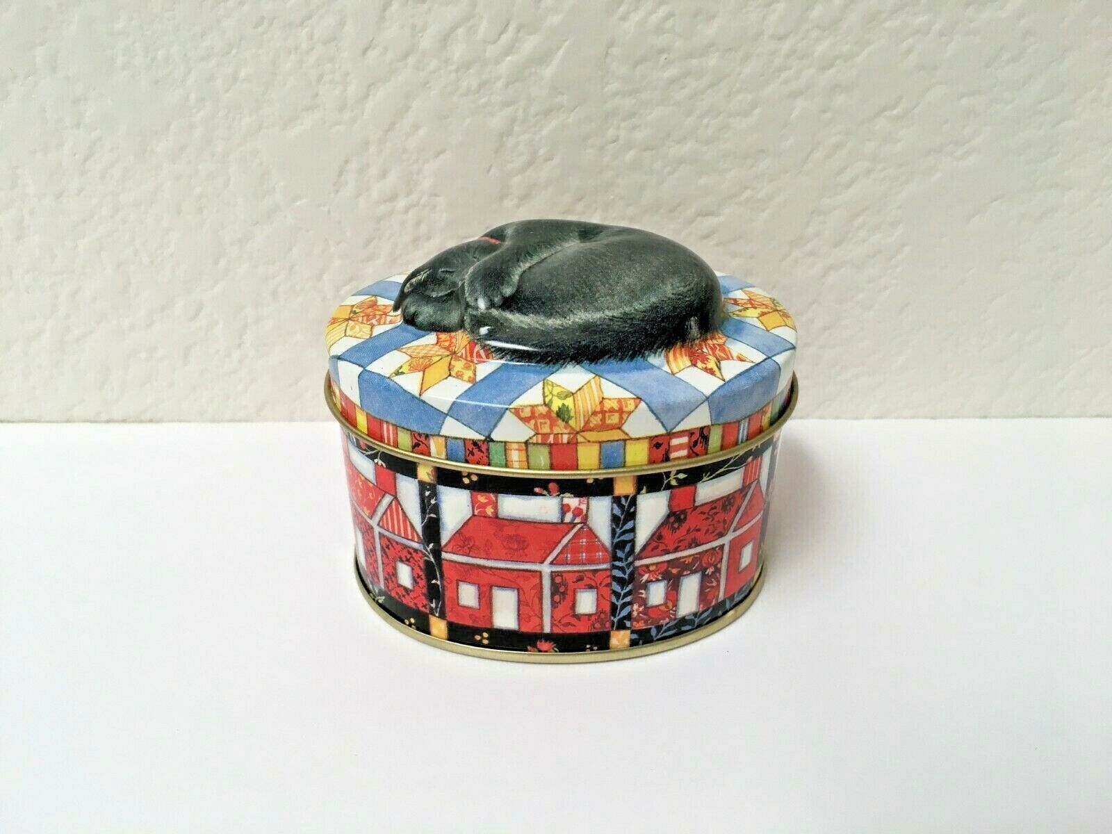 Keller Charles Sleeping Cat Tin Multicolored with Red Houses