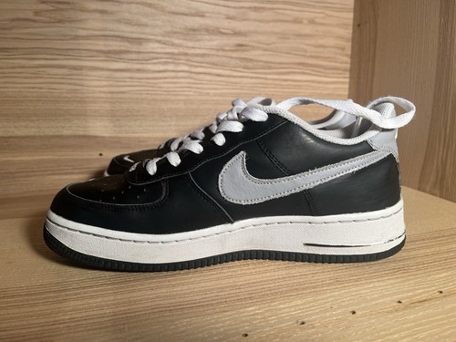 Mens Teens Nike Air Force 1 07 LV8 Swoosh Black Size 6 Casual Trainers - Picture 6 of 11