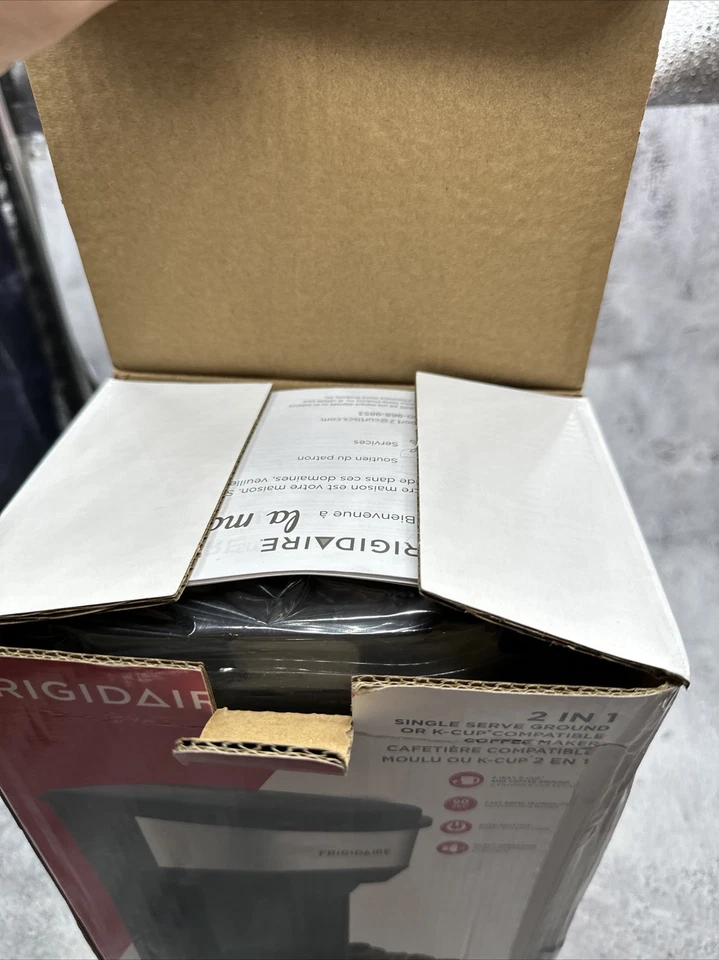 Frigidaire ECMK103 1-Cup 600-Watt Drip Or K-Cup-Compatible Coffee Maker - Image 3 of 3