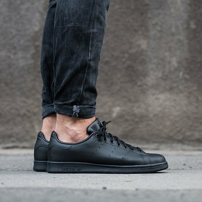 adidas black stan smith mens
