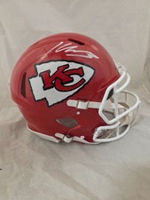 KENNETH WALKER III SIGNED KC CHIEFS F/S SPEED AUTHENTIC HELMET BECKETT QR