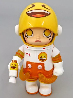 POPMART MEGA SPACE MOLLY 100 Prozent x Emoji LAMO Mini Figur