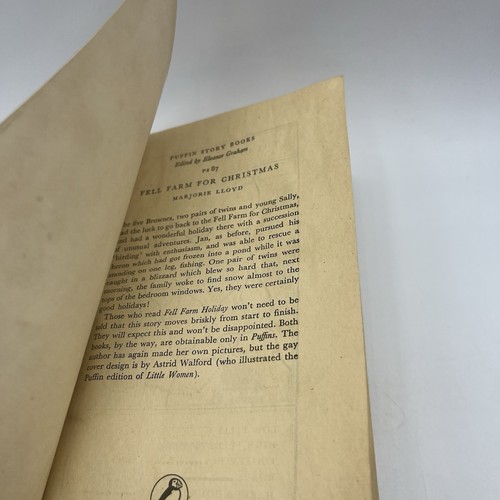Fell Farm Books by Marjorie Lloyd Holiday Christmas Campers 1950s Vintage PB - Picture 14 of 24