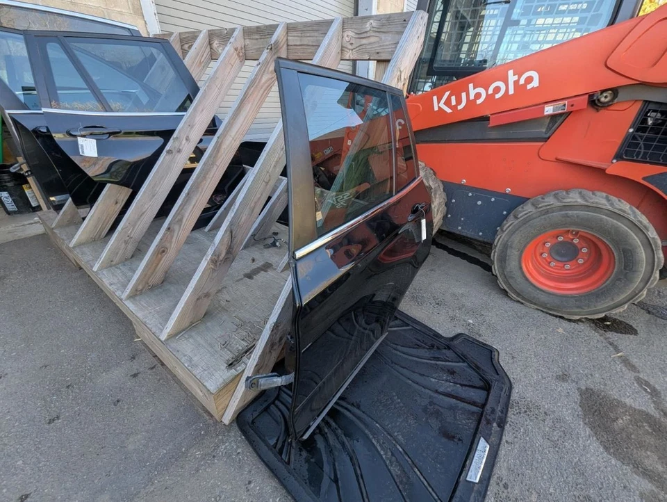 (LOCAL PICKUP ONLY) Driver Left Rear Side Door Fits 14-17 BMW X3 794486 - Imagem 3 de 4