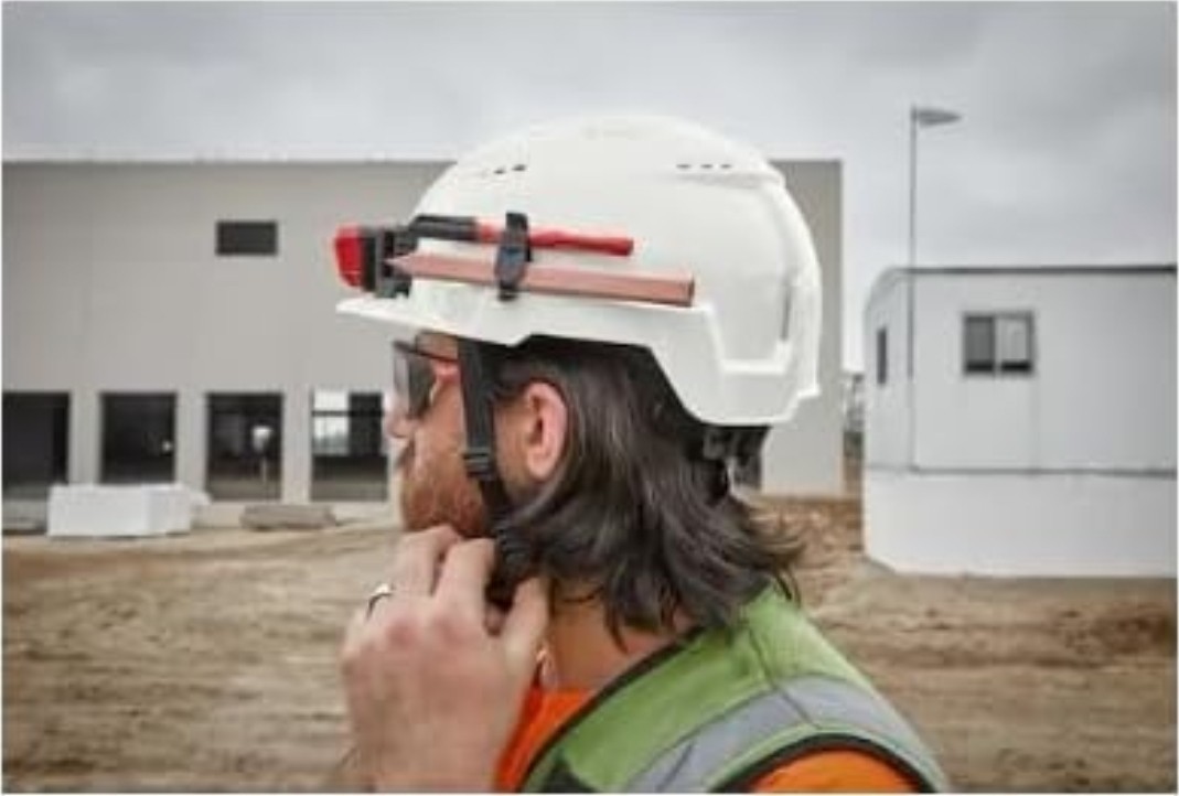 Milwaukee 48-73-1320 Class C White Front Brim Vented Helmet w/ BOLT