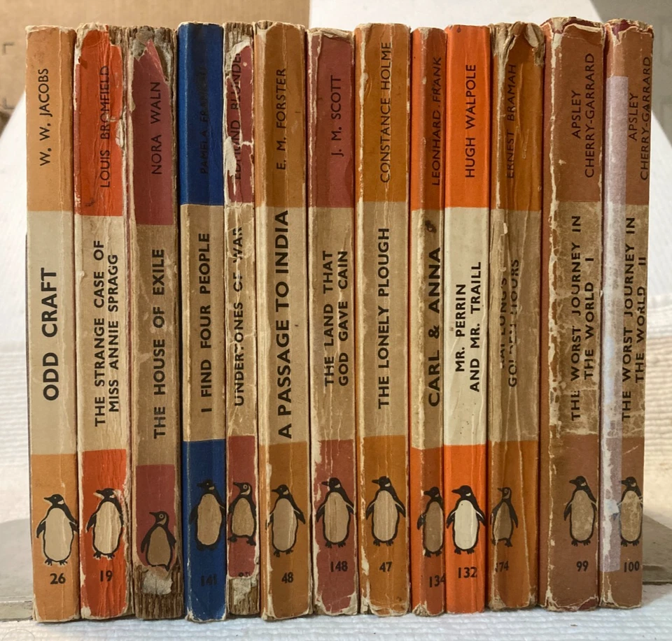 LOT 13 vintage Penguin paperbacks 1936-1940 - fiction, biography, travel, bodley Foto 3 de 4