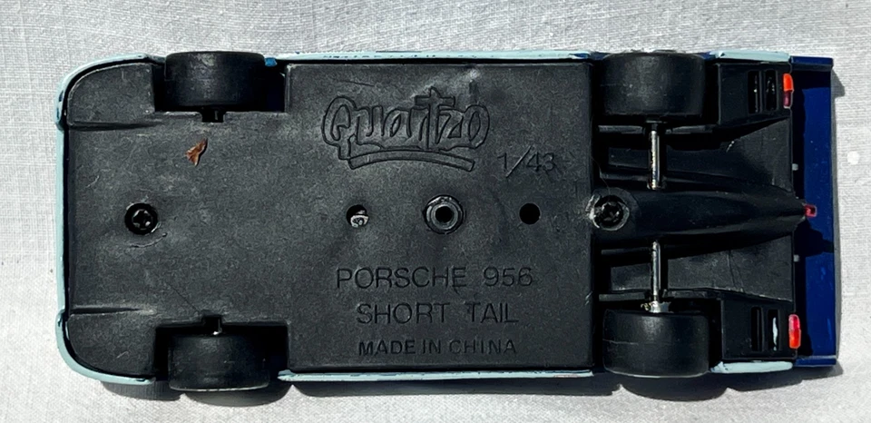 Modelo de coche de carreras vintage Quartzo Porsche 956 cola corta, escala 1:43 Foto 3 de 3