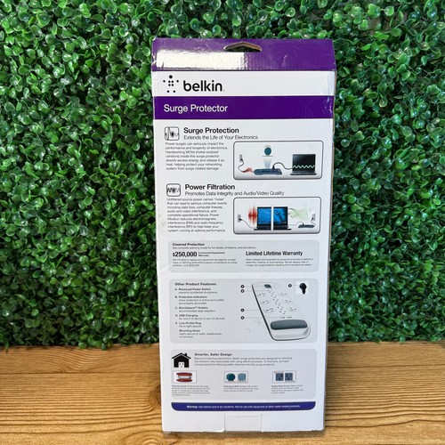 NIB Belkin BV112234-06 12-Outlets Surge Suppressor 2 USB Ports - 第 2/7 張圖片