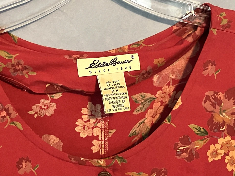 Vestido De Colección Eddie Bauer ROJO OSCURO FLORAL Fluido Rayón Callis BOTÓN-UP CAMBIO talla M Foto 4 de 4