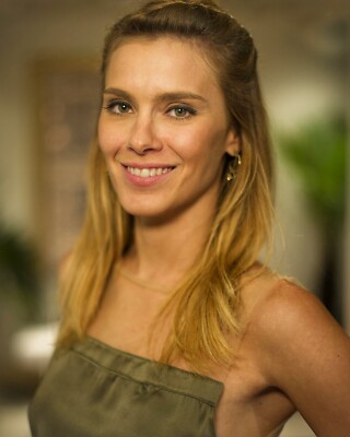 CAROLINA DIECKMANN 8x10 PHOTO * 