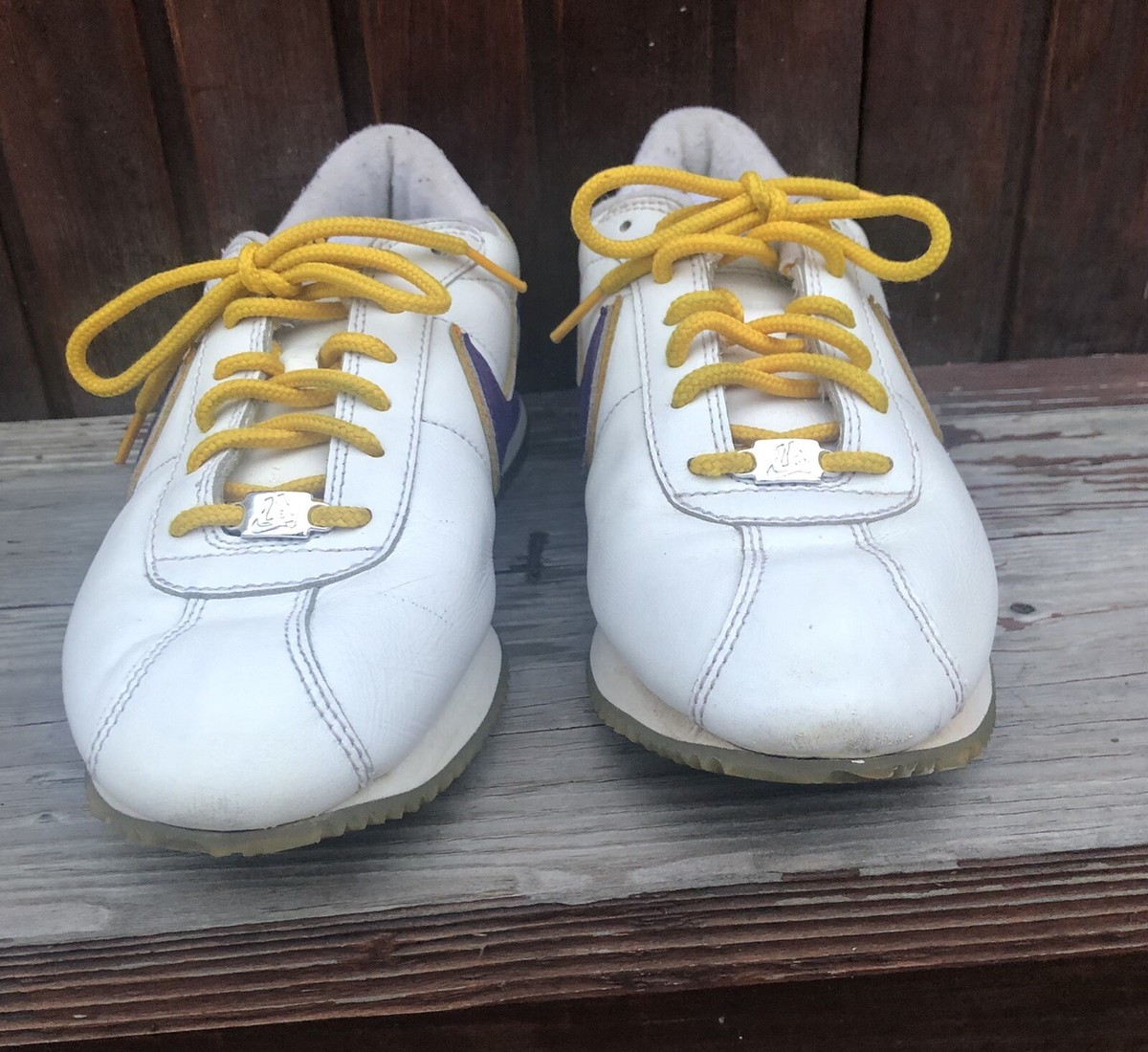 Men 8 US Nike Cortez Deluxe L.A Lakers 304581-151 2002 Model Sneakers White. Men 8 US Nike Cortez Deluxe L.A Lakers 304581-151 2002 Model  main image 4