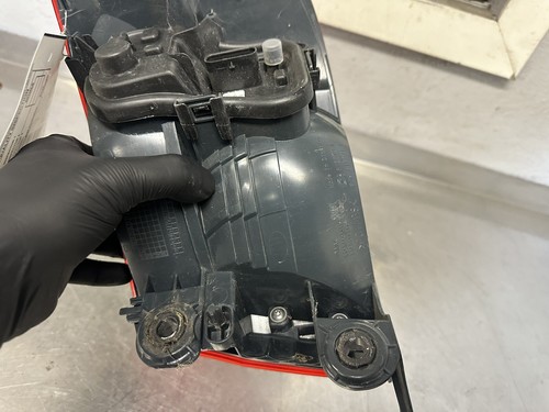 2014-2017 BMW 428i 435i 440i M4 Rear Left Driver Outer Tail light 63217296099 - Picture 11 of 14