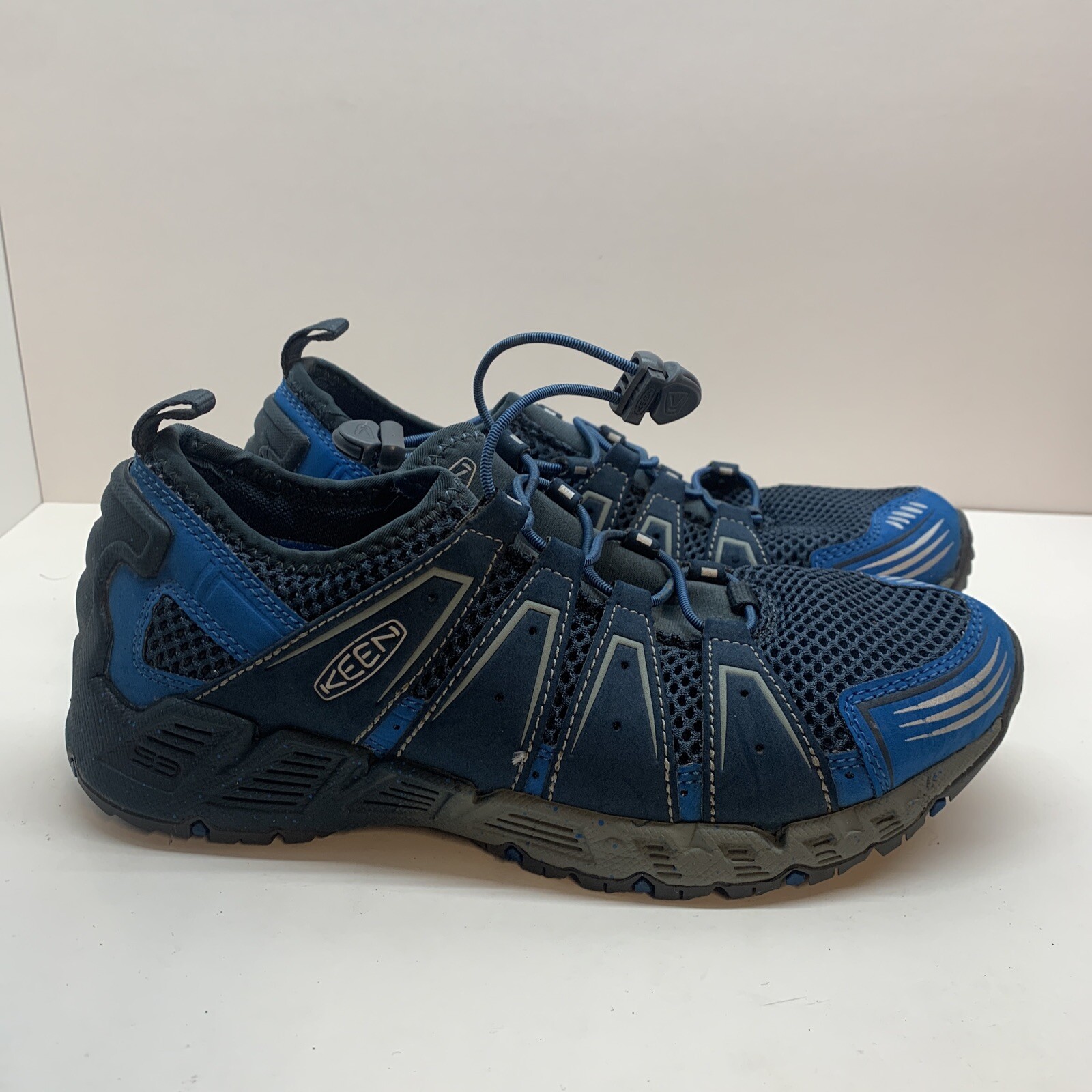 Keen Mens Size 7 Versavent Hiking Shoes Blue Breathable Mesh Bungee