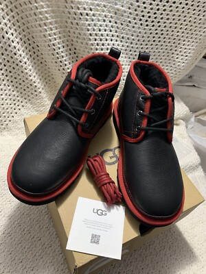 NIB   UGG Neumel Leather 3777BSRL Black Red Mens Size 8 Extra Shoelace $140