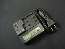Genuine Original SONY AC-VQ11 AC-VF10 Quick Battery Charger OPEN BOX