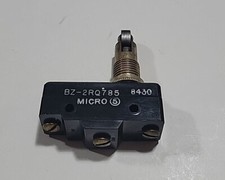 Micro Switch BZ-2RQ785 - Switch 15A 600V SPDT Basic Switch - Used