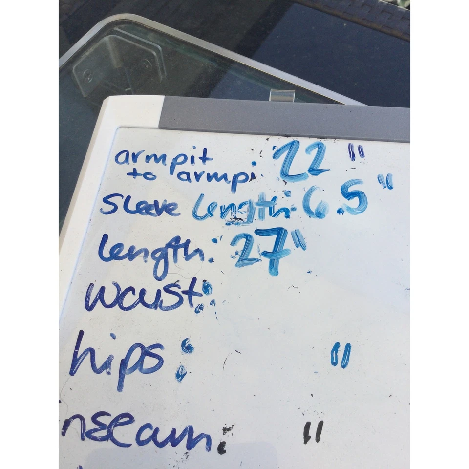 Blusa esfoliante feminina cruz branca M cinza médio enfermeira médica fita rosa Komen veterinária - Imagem 3 de 4