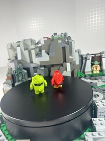 LEGO Angry Birds Red Bird Minifigure Animal 75825 Pirate Piggy Ship