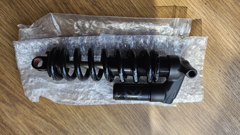 X Fusion Vector S450x76 Rear Coil Shock Suspension￼