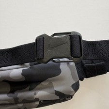 Nike Running Waist Pack Belt Black Gray Camo - close-up view