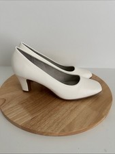 Easy Street Poet Womens Square Toe Stiletto Heel Pumps, White Sz 8.5M a2106