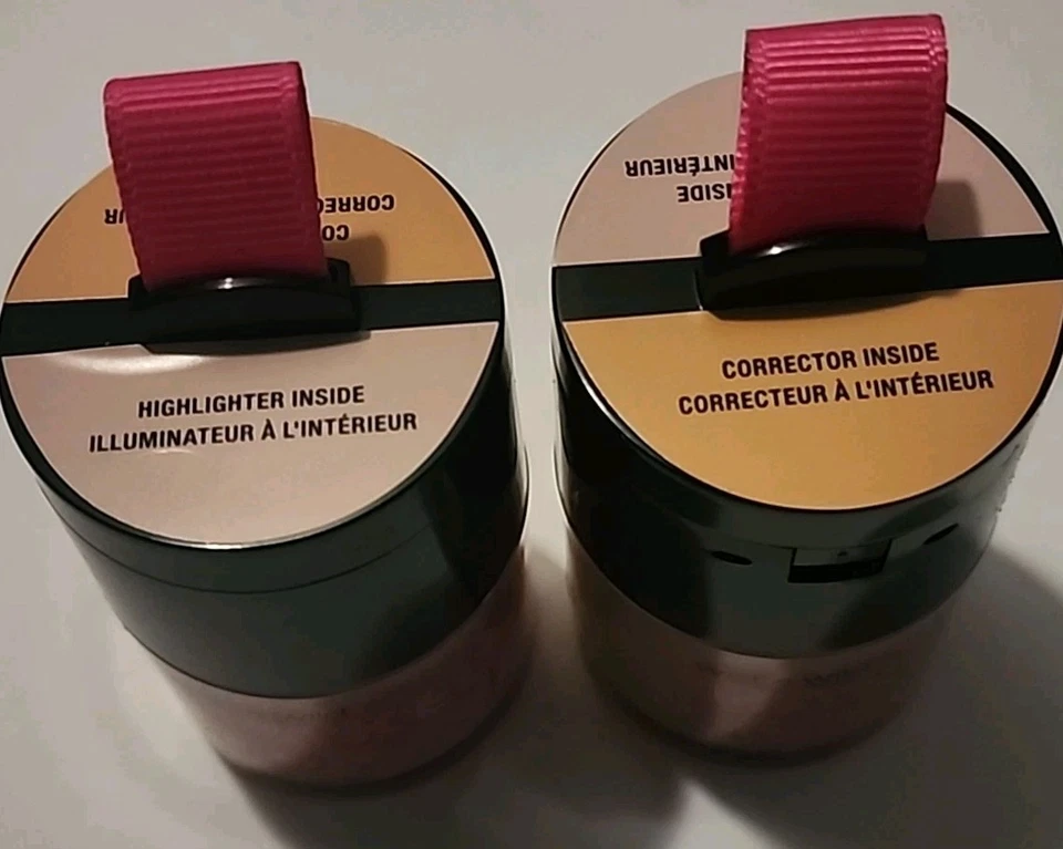  2 Wet n Wild Makeup Locker 3 in 1 Foundation BB & Highlighter Medium-30ml each - Image 2 of 2