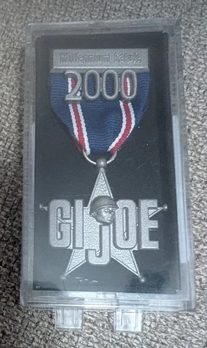 GI Joe 2000 Millennium Salute Medal Real American Hero In Plastic Case New