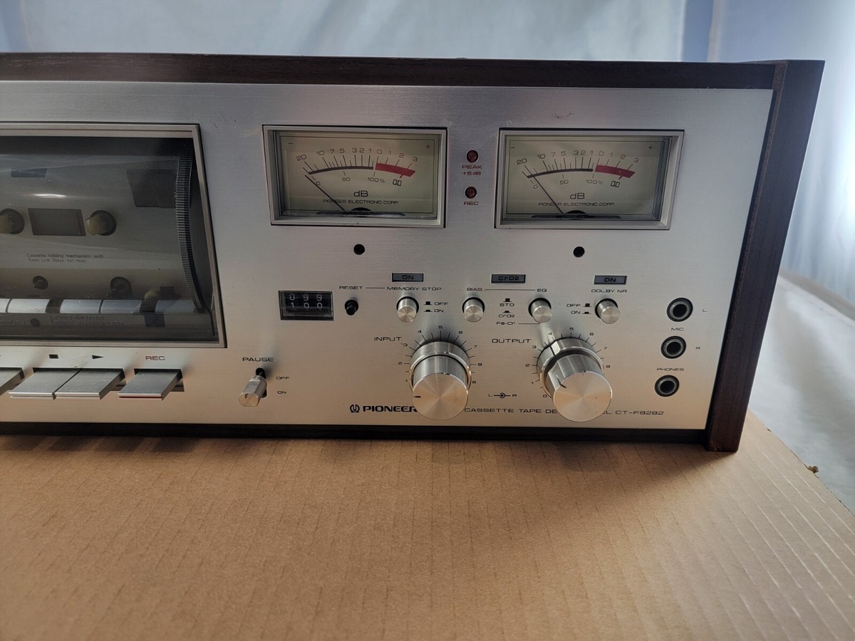 Pioneerのコンポ Vintage Pioneer CT-F8282 Stereo Cassette Tape Deck For Parts Or