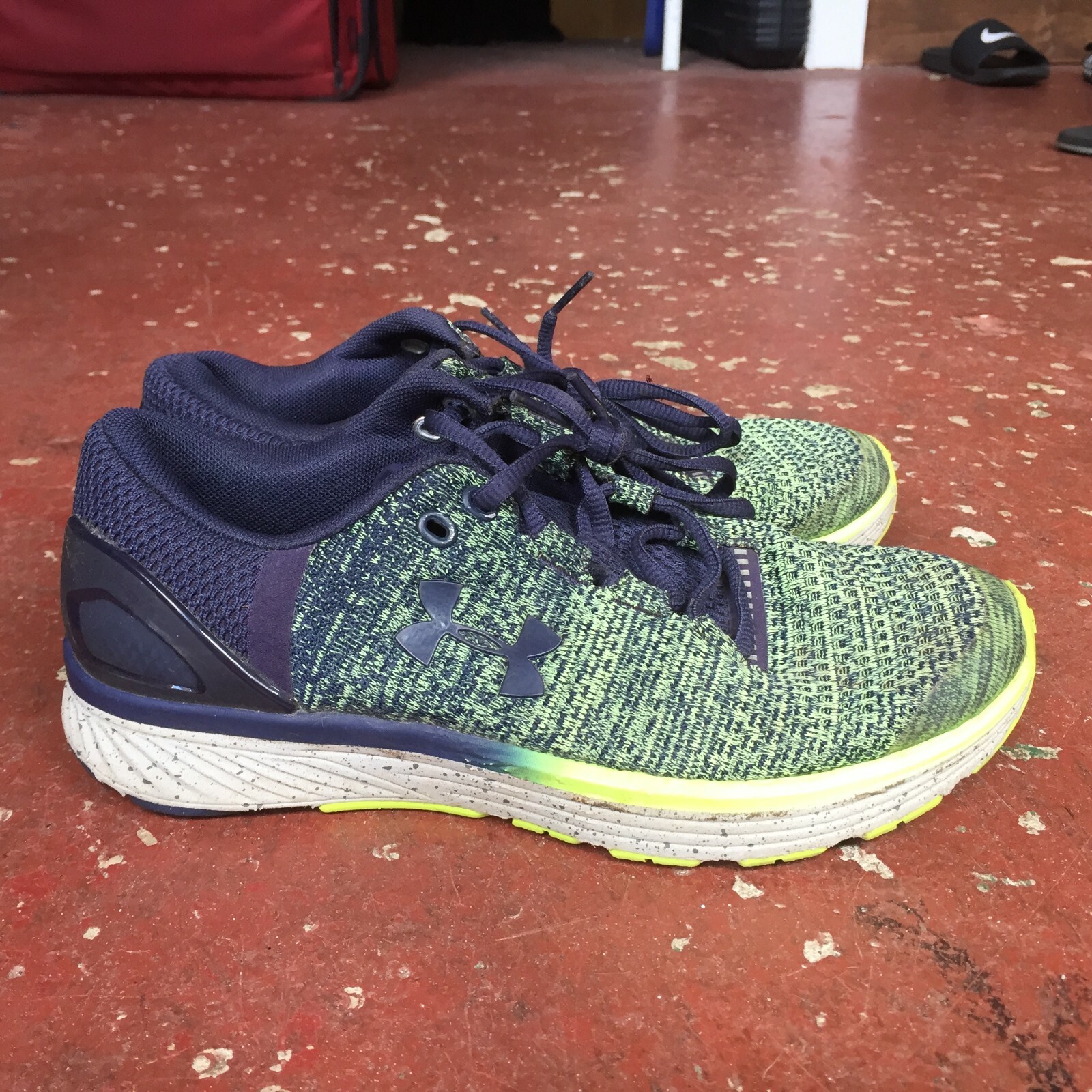 under armour kids running shoes