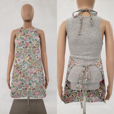Rose Garden Bib Apron (3 Colors Available)