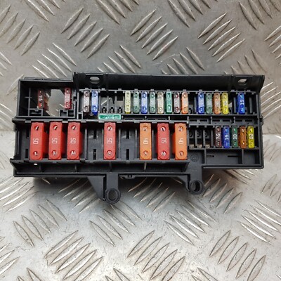 2008 BMW 7 SERIES E65 E66 POWER DISTRIBUTION FUSE BOX 6900582