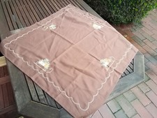 Pichler elegante Vintage Weihnachts Tischdecke braun gold Schlitten 80 x 80 cm