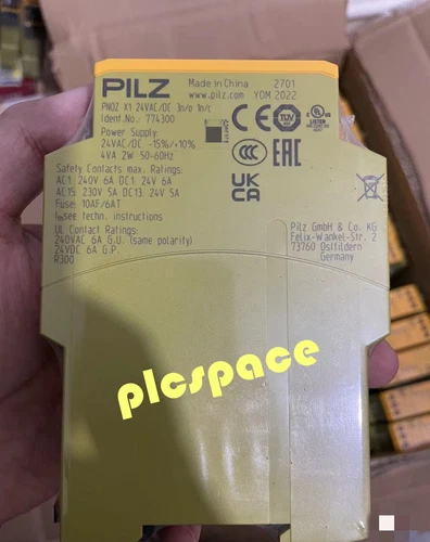 Pilz 774300 Brand New Safety Relay Express DHL or FedEx - Picture 1 of 1