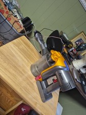 Dyson DC34 Multi Floor Cordless Bagless Handheld Vacuum Cleaner UNTESTED 