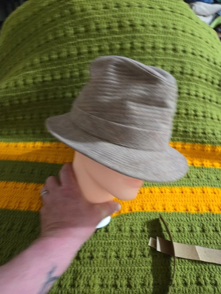 Dobbs Hat 5th Fifth Avenue New York Fedora 7 3/8 Hat w/ Feather Vintage Tweed - Image 4 of 4