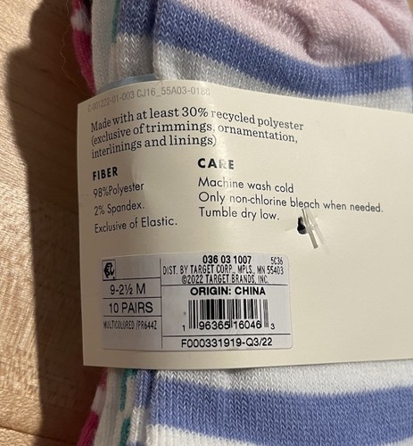 Cat & Jack 10 Pairs Lightweight Ankle Socks M Shoe Sizes 9-2.5 Multicolor NWT - Picture 3 of 5