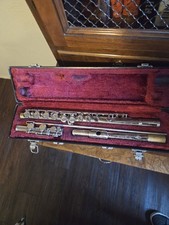 Gemeinhardt M2 flute with hard case. Made in USA