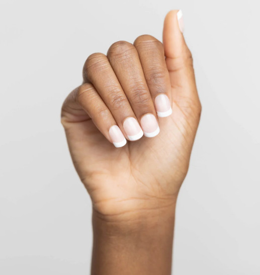 Red Aspen Nail Dashes Press-On Nails Nell's French Tip Manicure Short Square (2)