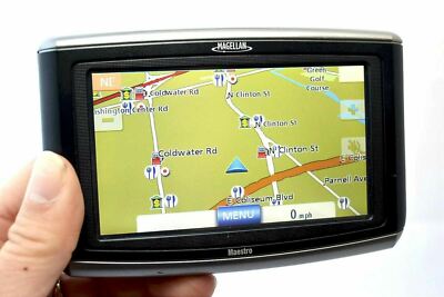 Magellan Maestro 4000 Car Portable GPS Navigator 4.3'' Widescreen LCD 3D Map AAA