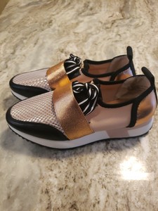 steve madden antics sneakers rose gold