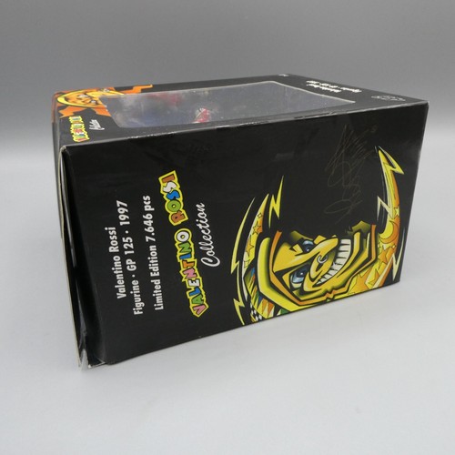 MINICHAMPS 1:12 VALENTINO ROSSI FIGURINE 312970146 APRILIA 125 SUPERMAN 1997 - Picture 7 of 9