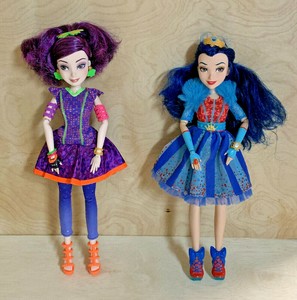 neon lights ball descendants