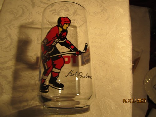 Vaso de agua Detroit Red Wing Bob Probert Pepsi/Total Collectors - Imagen 2 de 7
